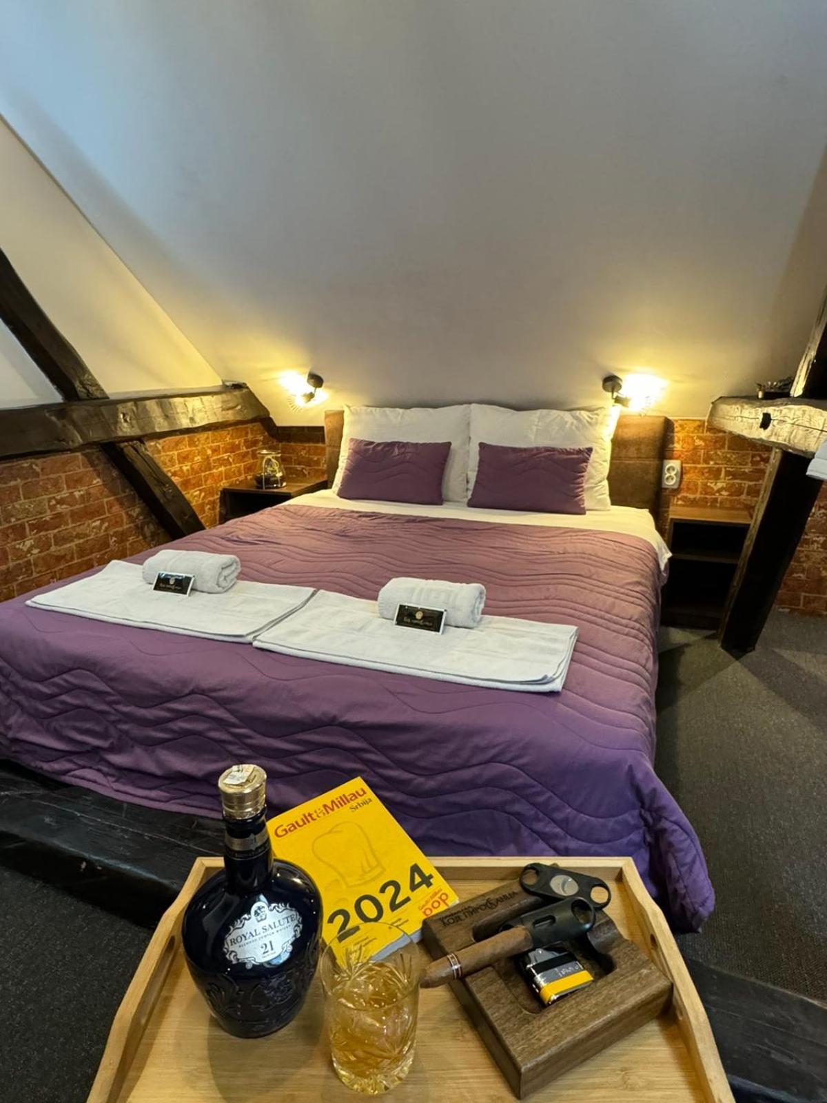 Pirocanac Rooms & Restaurant "Breakfast-Lunch-Dinner" Pirot Eksteriør bilde