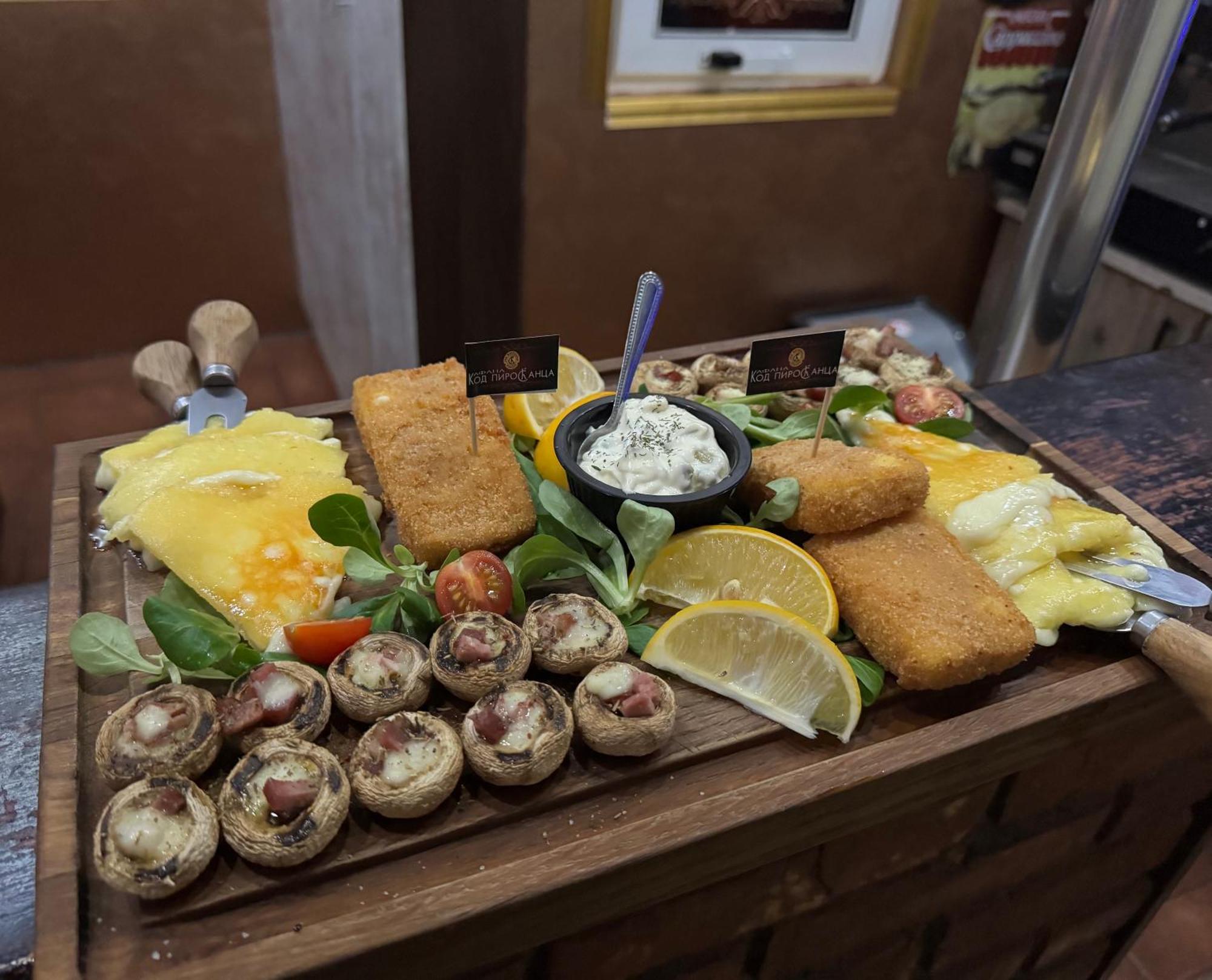 Pirocanac Rooms & Restaurant "Breakfast-Lunch-Dinner" Pirot Eksteriør bilde